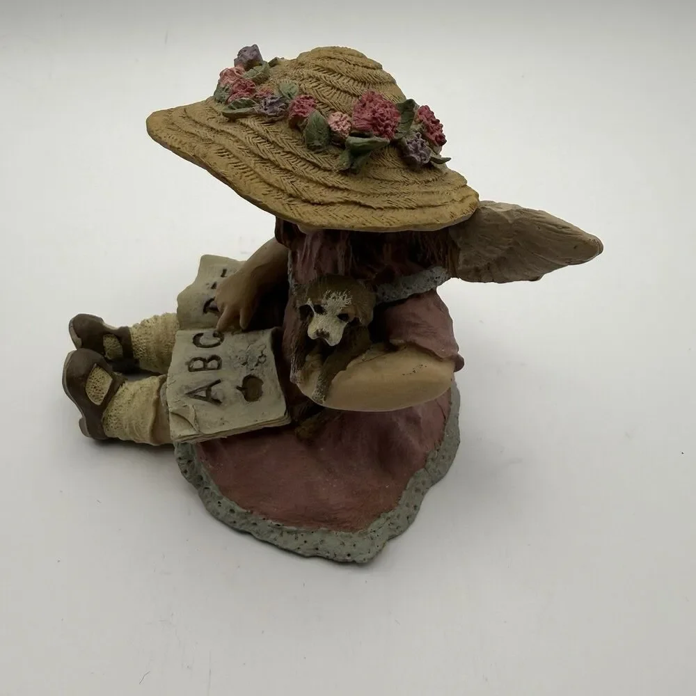 Boyds Bears Wee Folkstone Carrie B. Safe Call Me When You Get There 1997